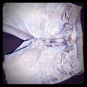 Mens size 30/32 American eagle shorts